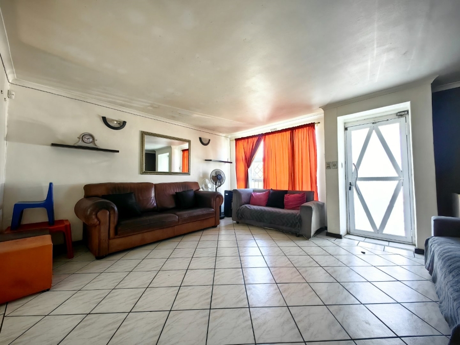 3 Bedroom Property for Sale in Portlands Western Cape